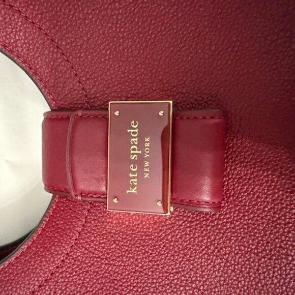 NWT Red Kate Spade Nouveau Pebbled Small Shoulder Bag with silky dust bag - Picture 2 of 6